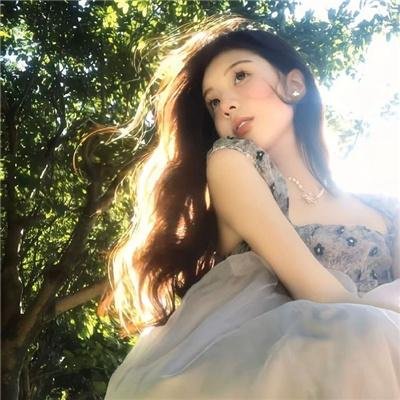 演员